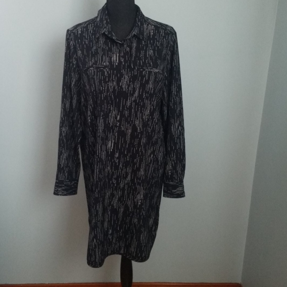 Dalia Black/White Dress - Picture 1 of 4